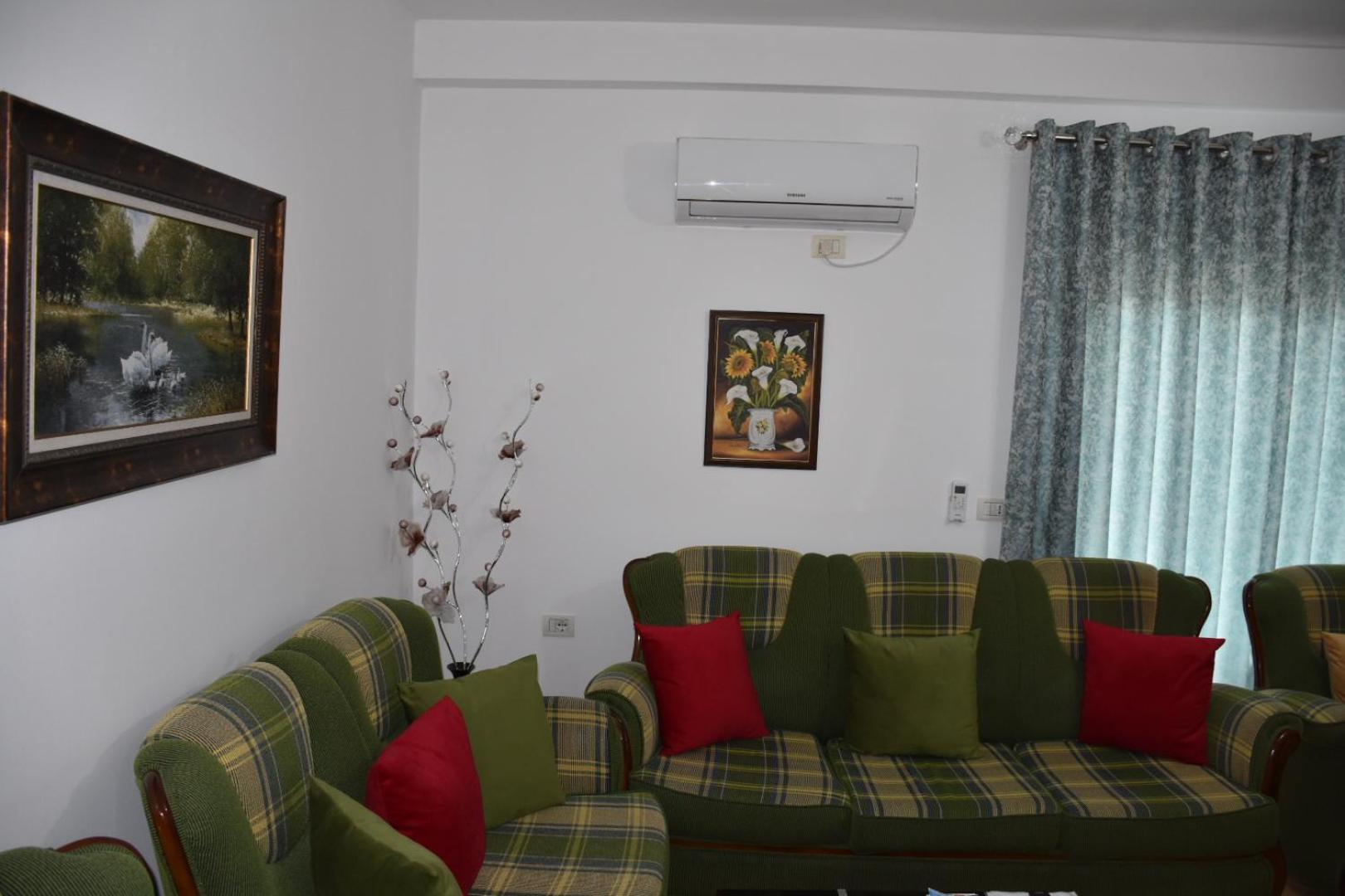 Leo Apartment Пермет Екстер'єр фото